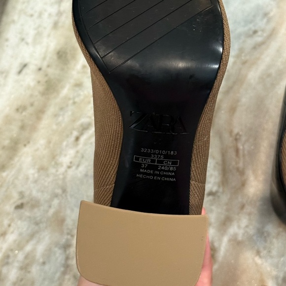 NWT Women’s ZARA Beige Fabric Geometric heeled ankle boot- Size 37 - Picture 10 of 10